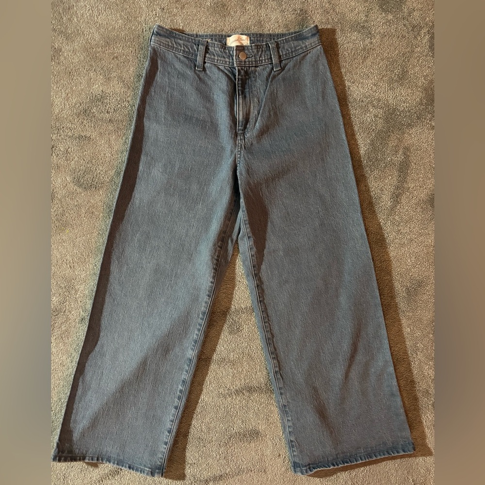 Universal Thread Wide Straight Leg Blue Jeans Size 6 Regular